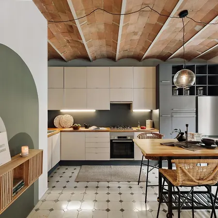 Cape - 2 Bedrooms In Gracia Apartment *